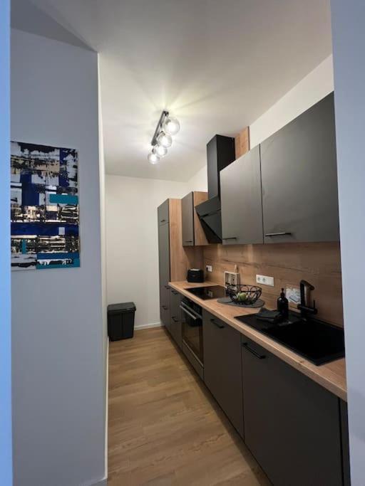 City-Juwel - Luxus Ferienwohnung Хайнсберг Екстериор снимка