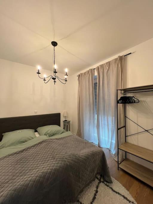 City-Juwel - Luxus Ferienwohnung Хайнсберг Екстериор снимка